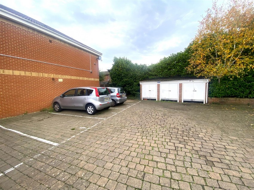 Images for Charlton Road, Brentry, Bristol