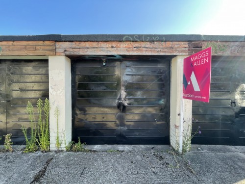 Garage on Leopold Road, St Andrews